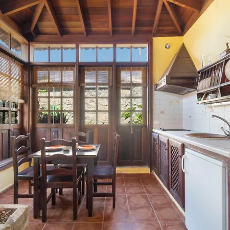 La Venta Villa *