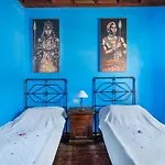 La Venta Villa *