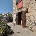 La Venta Villa *
